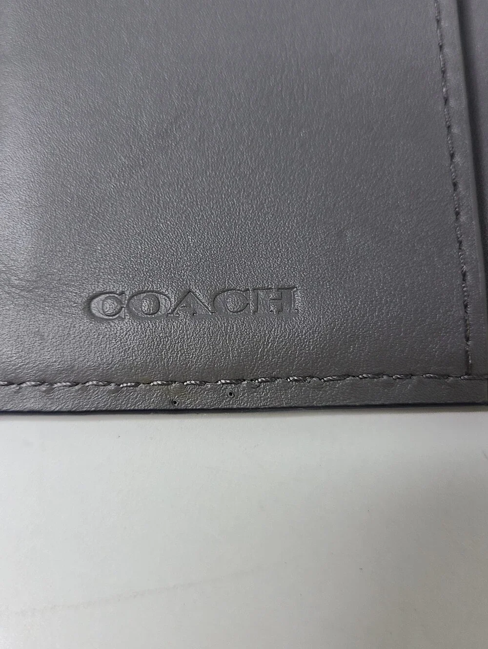 Coach 1941 Genuine Glove Tanned Leather Slim Trifold Wallet